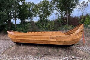 De gereconstrueerde veerboot in Urmond